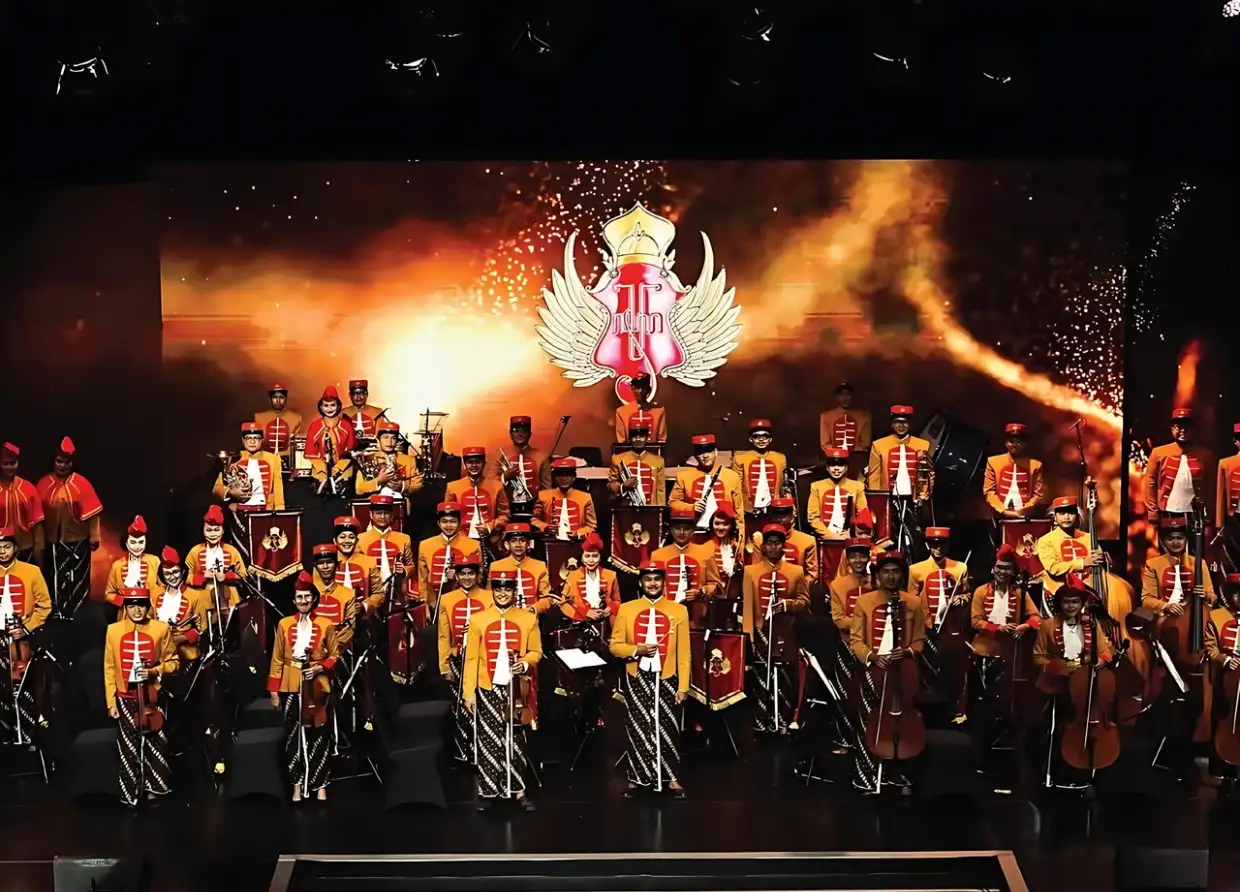 NOT YOUR AVERAGE SYMPHONY: HOW A ROYAL JAVANESE ORCHESTRA BLEW MODERN AUDIENCES AWAY