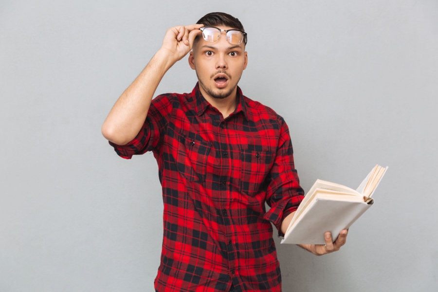 JAVATEKNO - Cerdas Menggunakan AI: Jangan Sampai Teknologi Mengikis Nalar Sendiri